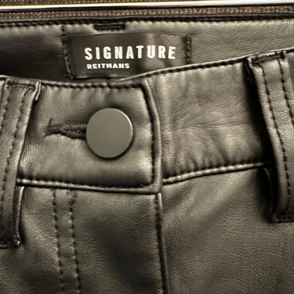 Faux-leather wide leg pants - Picture 3 of 4